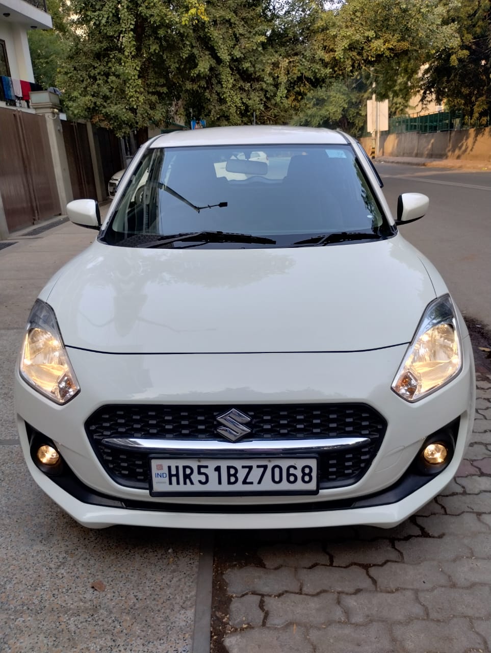 For sale Maruti Swift lxi optional Modal 2020 April First owner car Kms 48039 With company service record Insurance till 2024 ALLOY wheels New tyers 2nd key available All original paint car Screchless car Jolly motors chittranjan park South delhi nehru place 9810012032